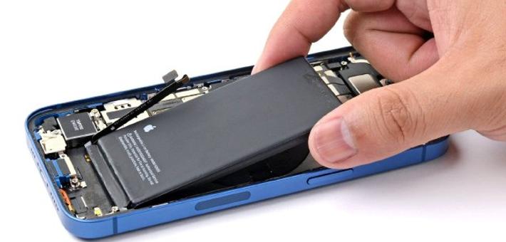 iPhone13电池出大问题 出现多起鼓包