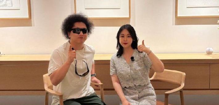 Apple×黑灯 苹果辅助功能脱口秀