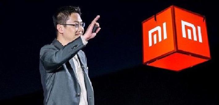 卢伟冰痛斥友商：同款产品不同型号坑用户