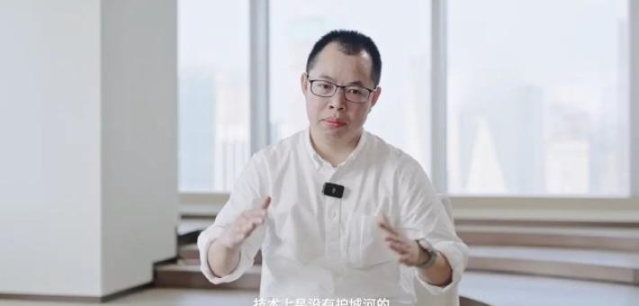 一条测评视频，惹怒了焦虑的徕芬