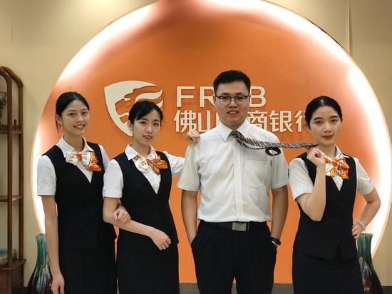 关婉桦 纪銮香 郑哲 罗洁慧