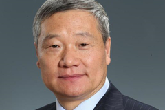 肖钢：“经济分化”反映了经济客观现象 并不是一个贬义词