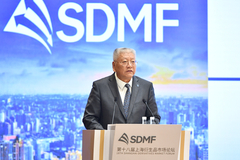上期所理事长姜岩：加快氧化铝、铬铁、合成橡胶、成品油、天然气、石脑油、瓦楞纸、双胶纸、电力等品种上市