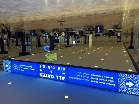 图：迪拜邮轮母港设男、女两个祈祷室；资料来源：实地拍摄，申万宏源研究