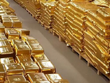 金价重回4400美元上方 交易员研判美联储加息路径