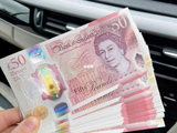 英国预算案临近 交易员加码押注英镑下跌