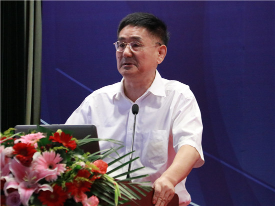 上海财经大学经济学院院长、美国德克萨斯农工大学终身教授田国强