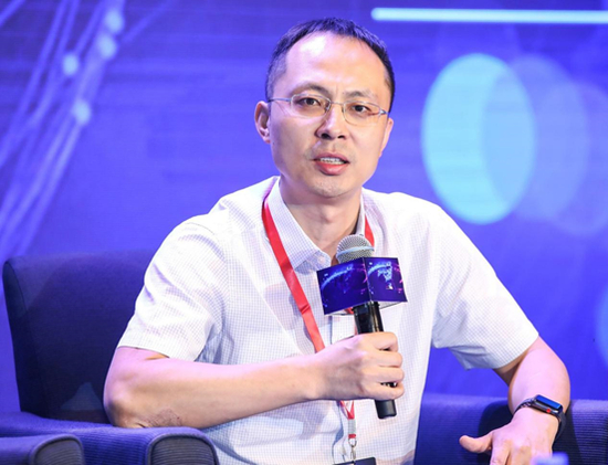 广发证券电子商务部负责人 曲东荣