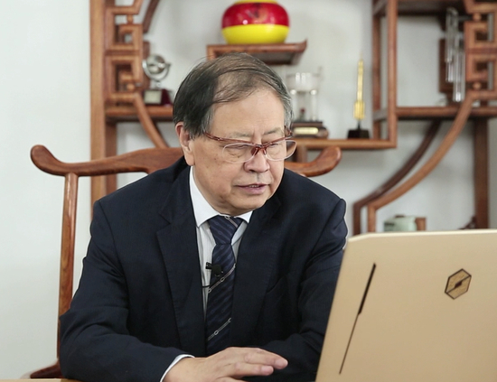 中国城市燃气协会理事长助理 迟国敬