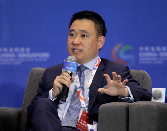 李福陈