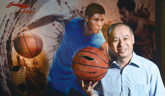 连亏三年后首次盈利 互联网转型初见成效。图片来源：时代周报