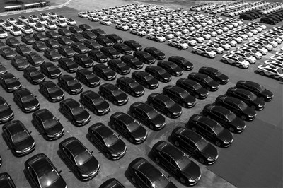 　　2016年7月18日，浙江杭州，330辆G20指定用车分别交付给了G20杭州峰会组委会安全保卫部、浙江省高速公路交警总队、杭州市公安局、萧山机场公安局、萧山机场等部门 视觉中国图