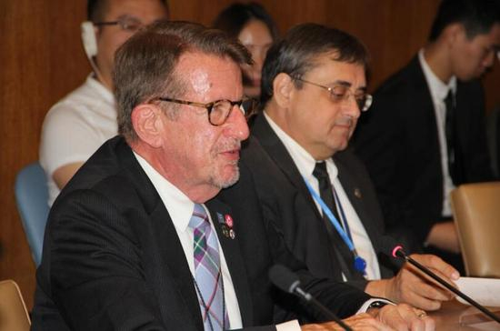 联合国DPI/NGO非政府组织委员会主席Bruce Knotss友好大使基金会主席Patrick Sciarratta