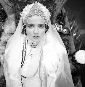 俄罗斯电影《他是龙》剧照。