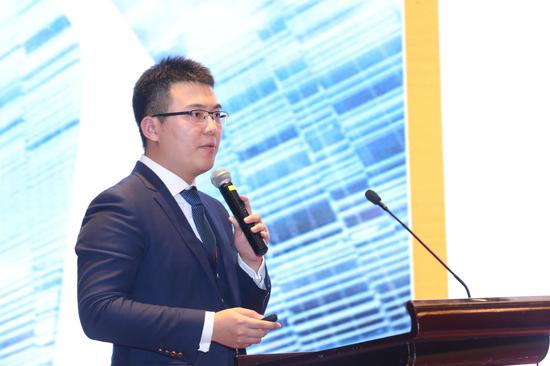 国信证券产品经理陈俊杰