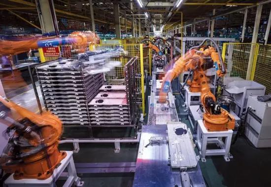 摄影：Forbes Conrad