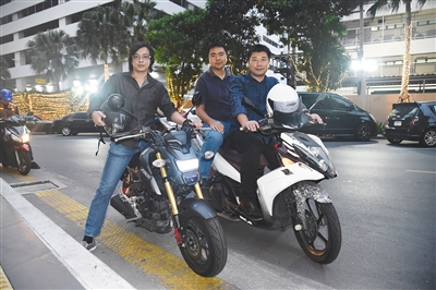 Bigo Live泰国团队，左起分别是运营总监范钺、产品总监朱振宇、国家经理陈立。