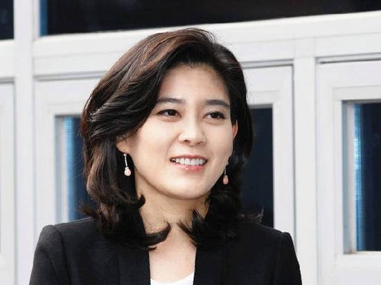 李富真（新华/路透）