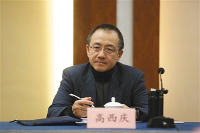 　　高西庆，全国人大代表，清华大学法学院教授。高西庆谈“万宝之争”时表示，从证券法的规定来说，宝能买入万科股票时并没有违法。新京报记者&nbsp;薛珺摄