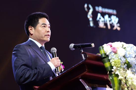 中国财富传媒集团董事长、党委书记、总裁兼中国证券报有限责任公司董事长、党委书记葛玮