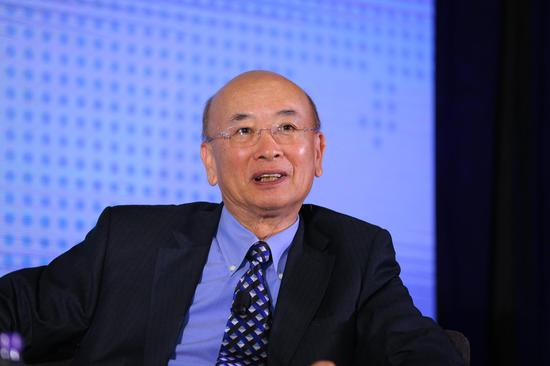 包商银行首席经济学家、世界银行前东亚地区首席经济学家华而诚