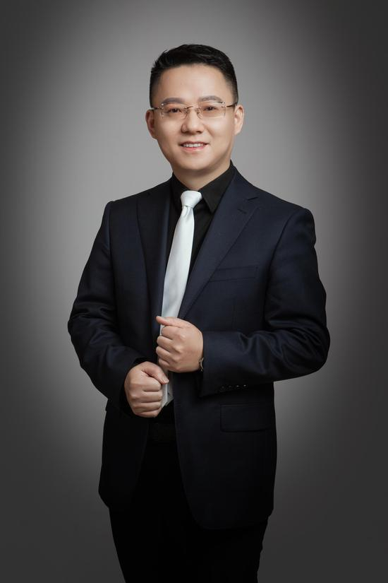 胡俊高 红黄蓝连锁发展中心总经理