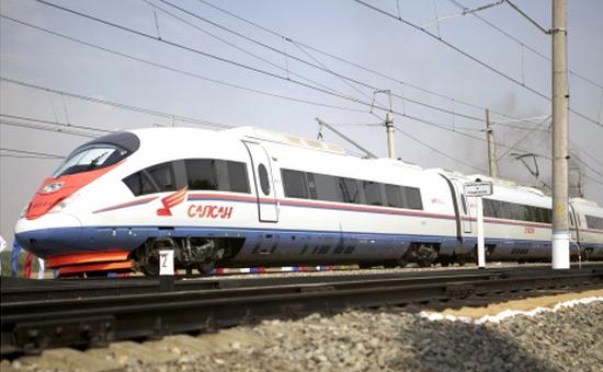 俄罗斯现有的莫斯科——圣彼得堡城际高铁，从德国进口