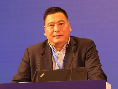 图为中房联合集团执行总裁、中房交建联合资产经营管理有限公司董事长祝利明