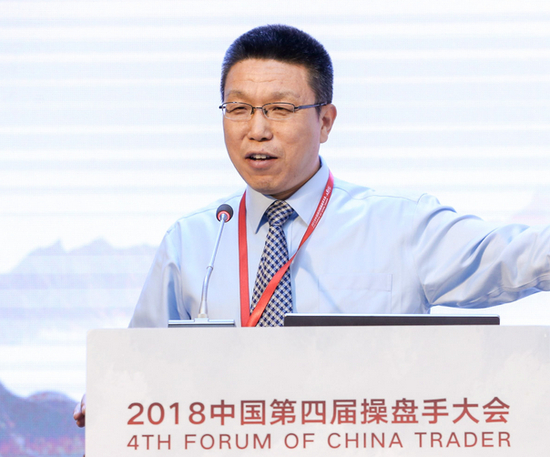 宏源期货首席策略分析师、机构部总经理 王刚