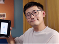 “何时才能适配微信？” iPhone Duo明日发售：多款主流App尚未适配，客服承认“已有很多退货”