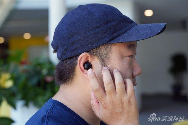 操控部分基本上靠“点击”