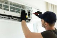 家电企业蜂拥入局AI 全屋智能距离“一屏控”还有多远