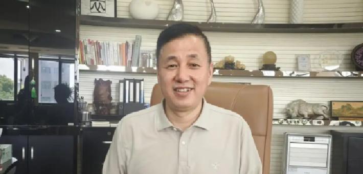 重生的TA｜不妥协的“雪豹”：经验是把双刃剑，该扔就得扔！