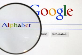 巴菲特“弥补”遗憾！谷歌成为今年最火“科技七巨头”