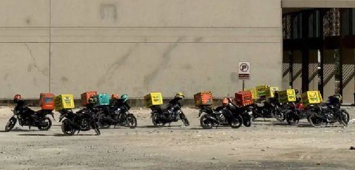 在迪拜送外卖：没有“电驴”、运力不稳