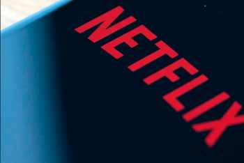 奈飞遭截胡对手直接恶意收购