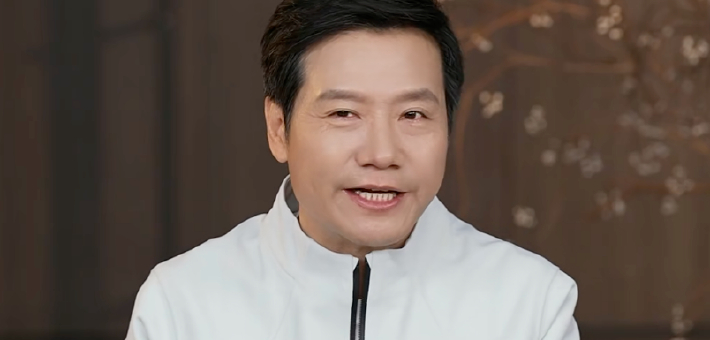 雷军回应“今年销售目标55万台过于保守”