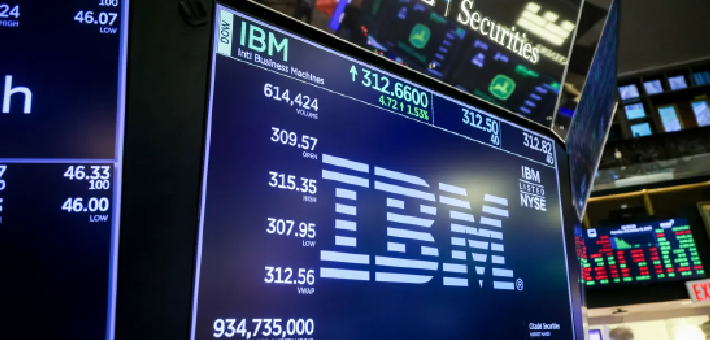 IBM成AI最新受害者！股价暴跌13%
