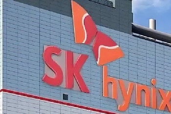 直线大跳水！SK海力士业绩爆雷