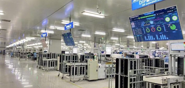 刚刚，Karpathy称全球只有5000人，真正接触过最前沿AI