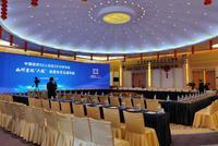 楼继伟:不能行政运动式“去产能” 产业政策应普惠