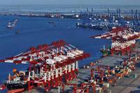 快讯：港口航运板块异动拉升 锦州港、连云港等封板