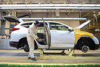 全球车企关停工厂冲击进口车 影响或在5月后显现