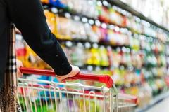 统计局：11月社会消费品零售总额同比增长3.9%，比上月回落1.0个百分点