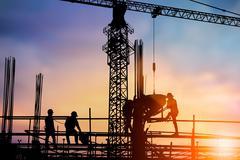 住建部:强化建设单位工程质量责任 加强重大风险管控