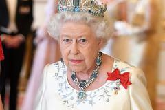 英国女王签署批准“脱欧”协议