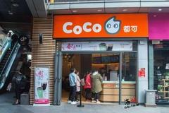 女子买COCO奶茶喝出苍蝇