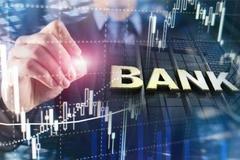 快讯：银行股开盘下行 招商银行、平安银行双双跌超5%