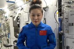 中国女航天员王亚平在空间站向全球女性致以节日祝福