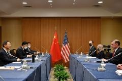 环球时报社评：华盛顿不能边打压中国，边指望中国“配合”